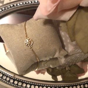 Tory burch bracelet